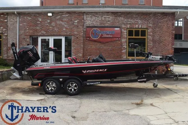 Slide: The Image of Phoenix Bass Boats 920 Elite II 2025 - 46