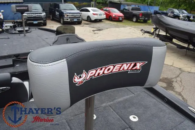 Slide: The Image of Phoenix Bass Boats 21 XE 2025 - 49