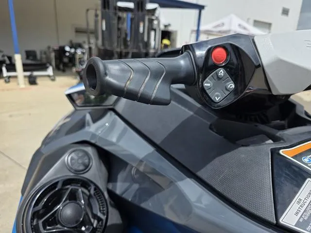 Slide: The Image of Sea-Doo GTX 170 IBR & Sound System 2021 - 11