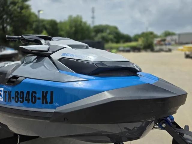 Slide: The Image of Sea-Doo GTX 170 IBR & Sound System 2021 - 14