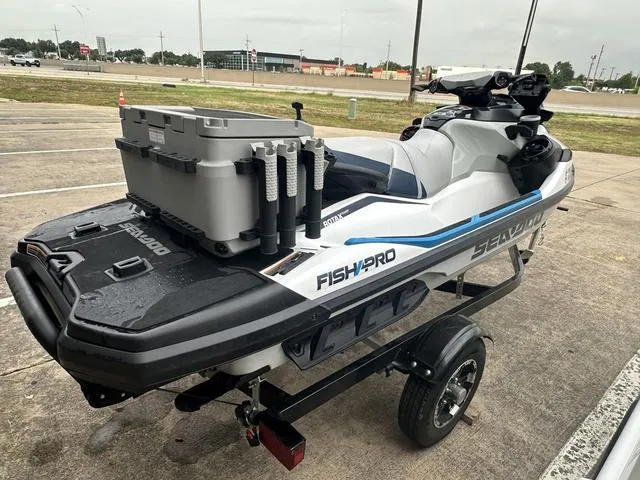 Slide: The Image of Sea-Doo Fish Pro Sport 170 Ibr & Idf 2022 - 6