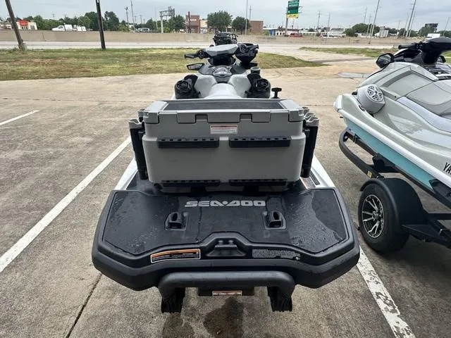 Slide: The Image of Sea-Doo Fish Pro Sport 170 Ibr & Idf 2022 - 7