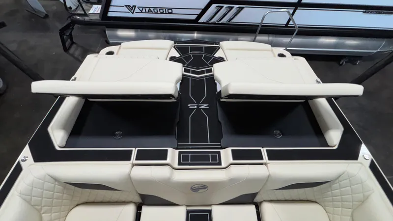 Slide: The Image of 2025 Tigé Z5 boat interior with luxurious seating and modern design. - 7