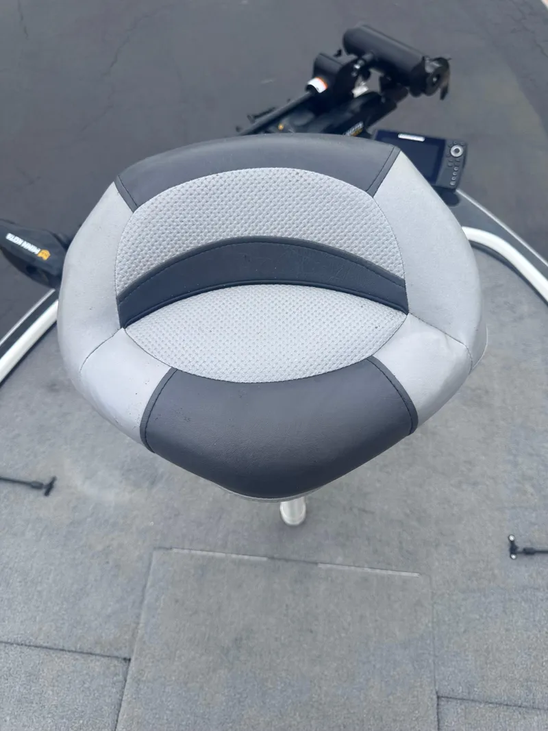 Slide: The Image of Boat seat on a 2015 Nitro Z6 SC, featuring gray and black upholstery. - 6