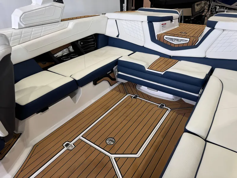 Slide: The Image of Nautique Super Air Nautique G23 2024 - 15