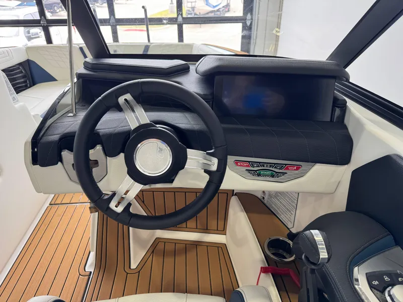 Slide: The Image of Nautique Super Air Nautique G23 2024 - 26