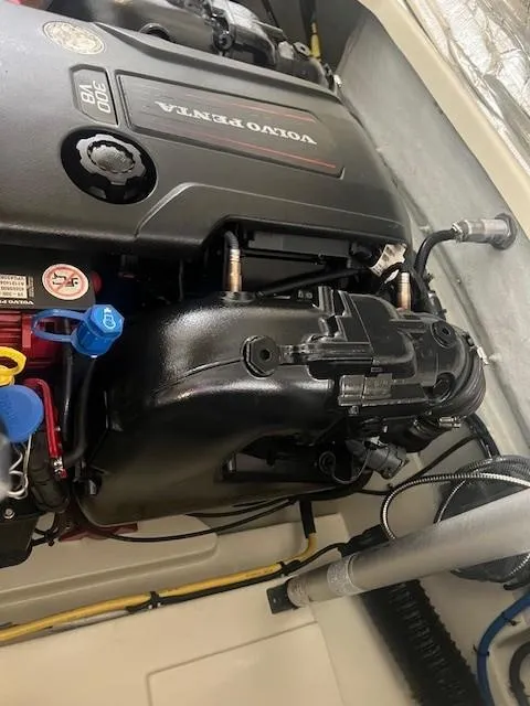 Slide: The Image of Engine compartment of a 2020 Chris-Craft Launch 27 with Volvo Penta engine. - 17