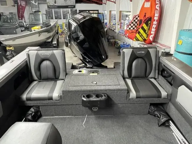 Slide: The Image of 2025 LUND 1975 TYEE WHITE WACONDA BOATS - 5