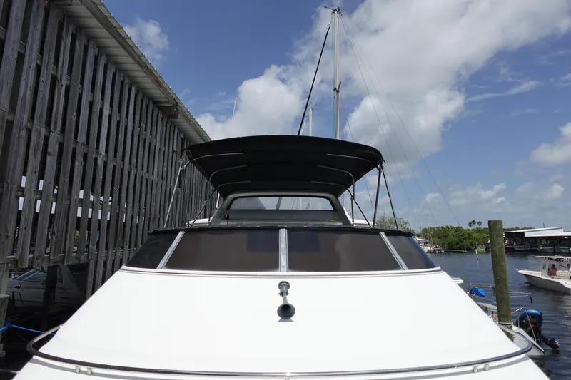 Slide: The Image of Carver 396 Aft Cabin Motor Yacht 2004 - 81