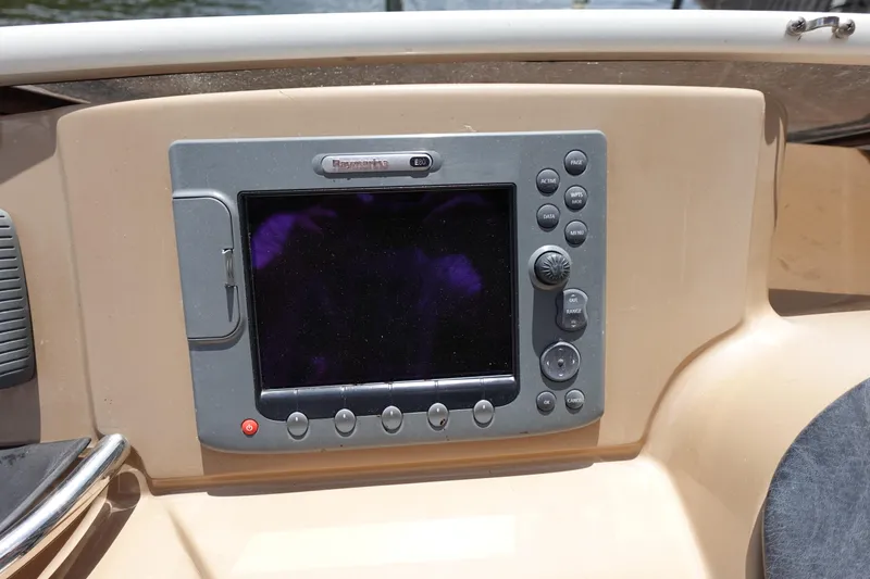 Slide: The Image of Carver 396 Aft Cabin Motor Yacht 2004 - 92