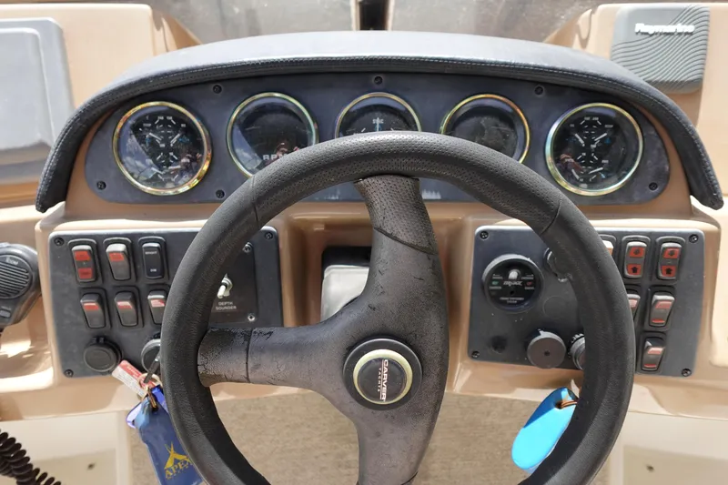 Slide: The Image of Carver 396 Aft Cabin Motor Yacht 2004 - 96