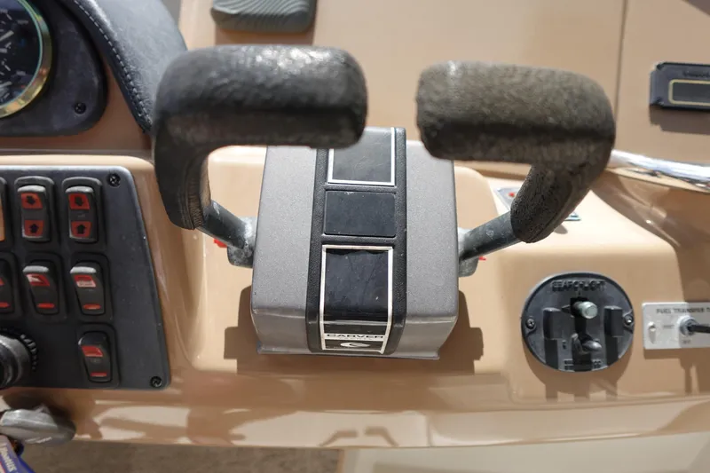 Slide: The Image of Carver 396 Aft Cabin Motor Yacht 2004 - 99