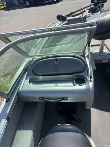 Slide: The Image of Lowe 175 Fish N Ski 2008 - 8