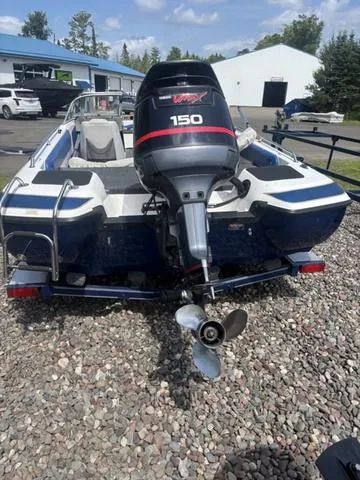 Slide: The Image of Skeeter SL190 2002 - 4