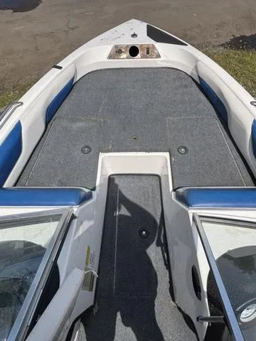 Slide: The Image of Skeeter SL190 2002 - 8