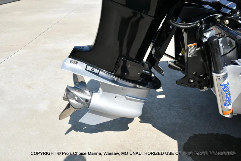 Slide: The Image of Triton 21 TrX Elite 2018 - 18