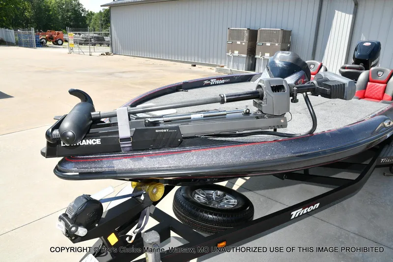 Slide: The Image of Triton 21 TrX Elite 2018 - 24