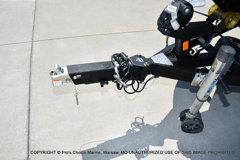 Slide: The Image of Triton 21 TrX Elite 2018 - 25