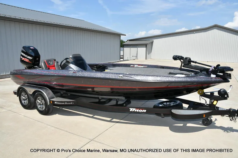 Slide: The Image of Triton 21 TrX Elite 2018 - 70