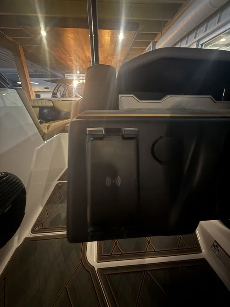 Slide: The Image of Tigé Z1 2025 - 13