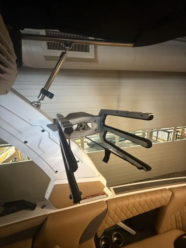 Slide: The Image of Tigé Z1 2025 - 20