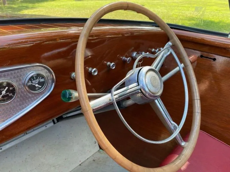 Slide: The Image of Shepherd 18’ Runabout 1954 - 4