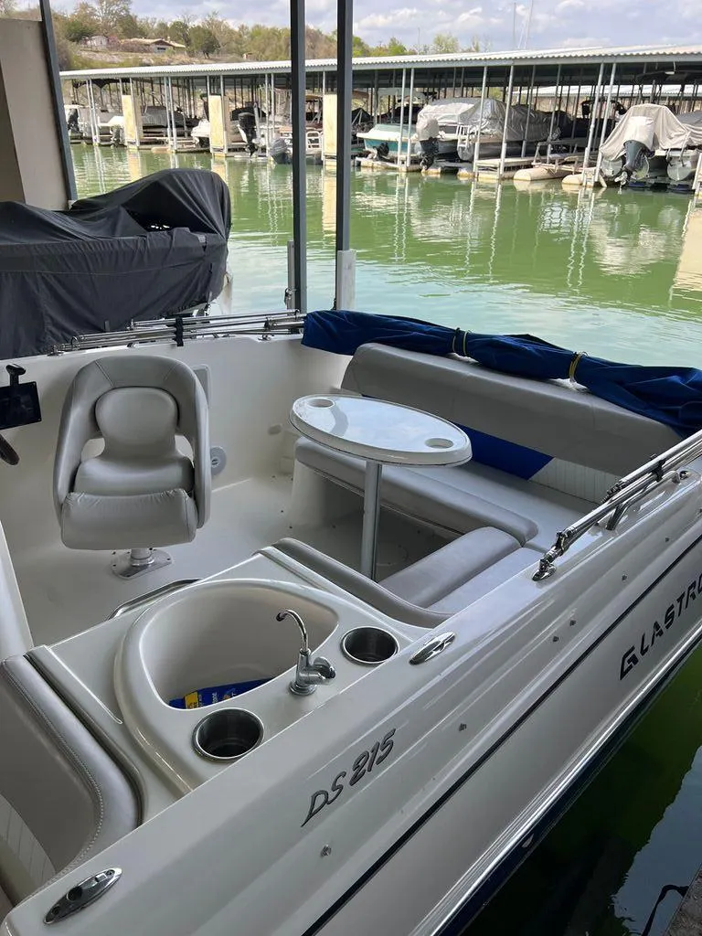 Slide: The Image of Glastron DS 215 DB 2006 - 10