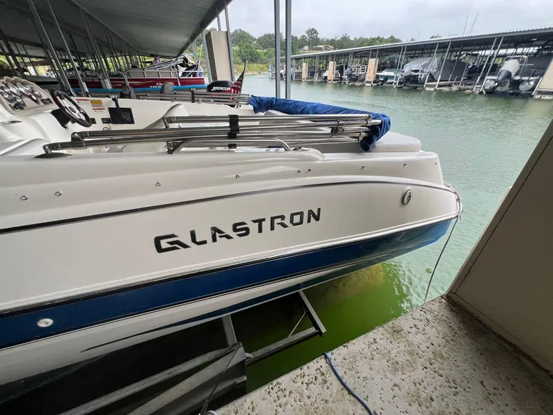 Slide: The Image of Glastron DS 215 DB 2006 - 24