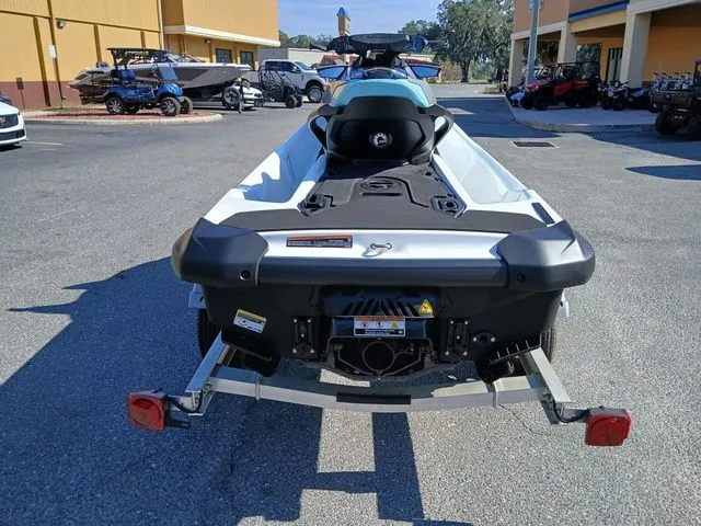 Slide: The Image of Sea-Doo GTI 2025 - 15