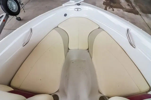 Slide: The Image of Tracker Q5SF 2010 - 8