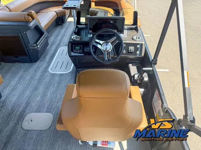 Slide: The Image of Bennington M Swingback 24 MSB 2025 - 19