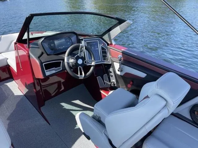 Slide: The Image of MasterCraft XT20 2023 - 3