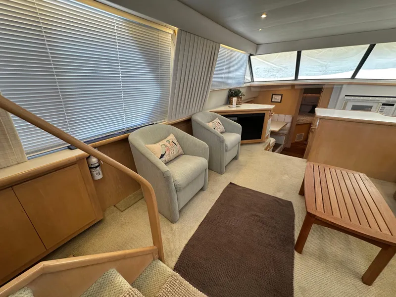 Slide: The Image of Shower area in 1995 Carver 440 Aft Cabin Motor Yacht, featuring modern fixtures and lighting. - 29