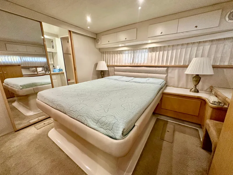 Slide: The Image of Engine of 1995 Carver 440 Aft Cabin Motor Yacht, 420 Diamond Edition. - 45