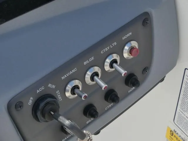 Slide: The Image of Tahoe T18 2023 - 21