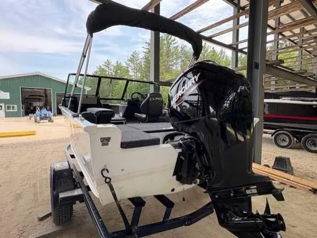 Slide: The Image of Lund 1675 Adventure Sport 2025 - 3