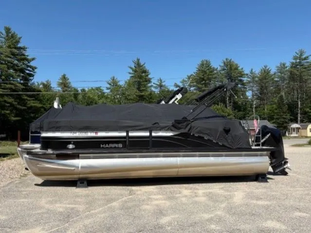 Slide: The Image of Harris Sunliner 230 CWDH 2023 - 11