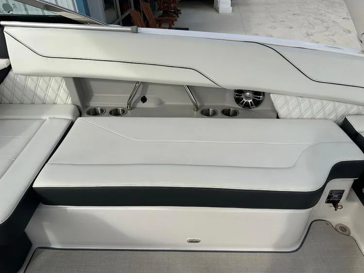 Slide: The Image of Regal LS6 Surf 2023 - 16