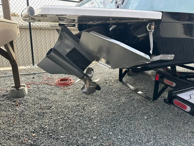 Slide: The Image of Regal LS6 Surf 2023 - 32