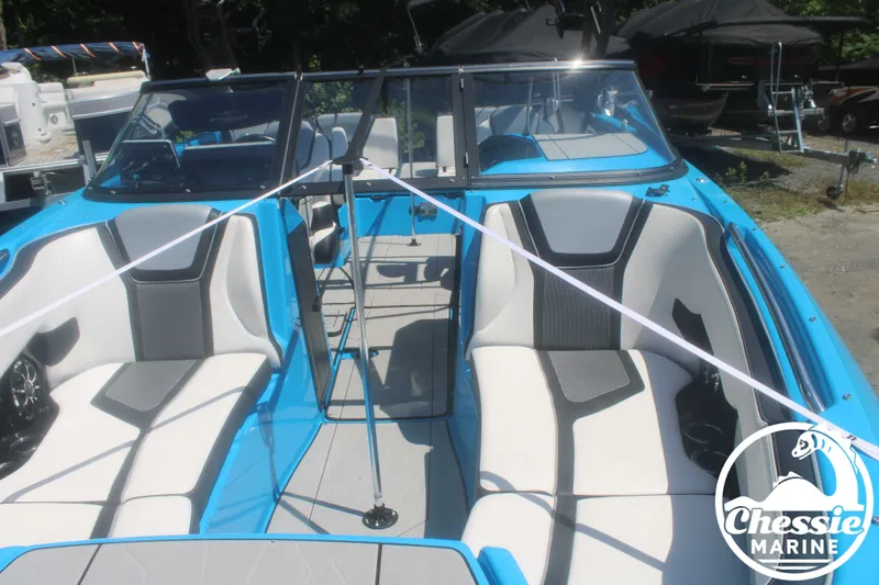 Slide: The Image of Yamaha 255XE 2021 - 14