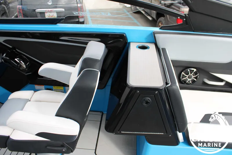 Slide: The Image of Yamaha 255XE 2021 - 23