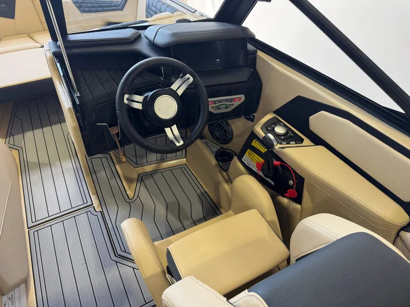 Slide: The Image of Nautique Super Air Nautique S23 2026 - 20