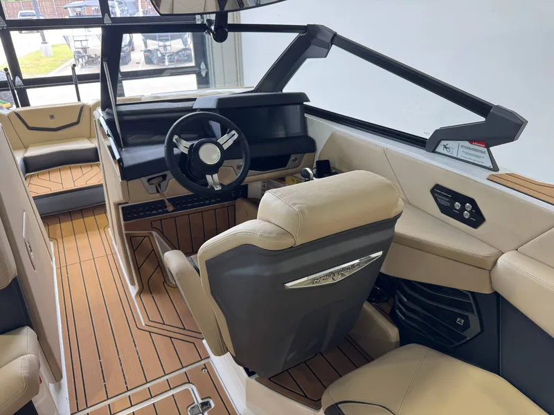 Slide: The Image of Nautique Super Air Nautique G23 2026 - 24