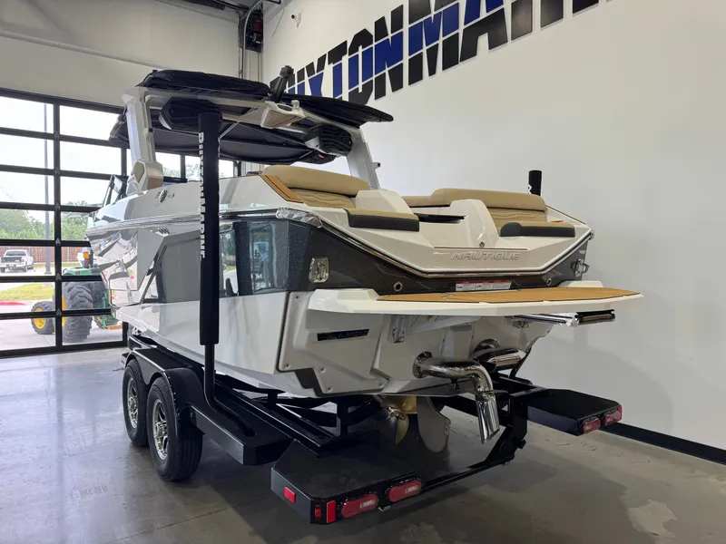Slide: The Image of Nautique Super Air Nautique G23 2026 - 5