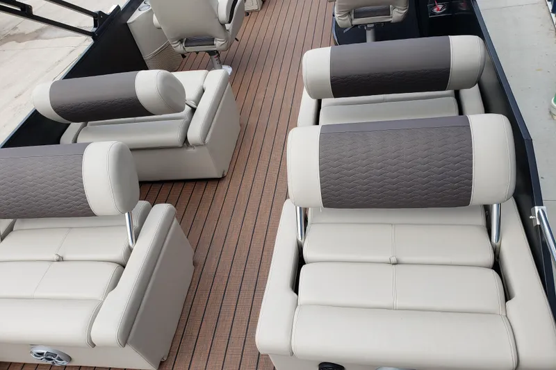 Slide: The Image of Luxurious seating on 2026 Bentley Pontoons Elite 253 QSB with elegant upholstery. - 7