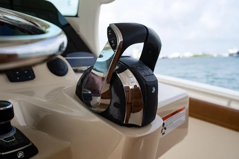 Slide: The Image of Scout 420 LXF 2018 - 56