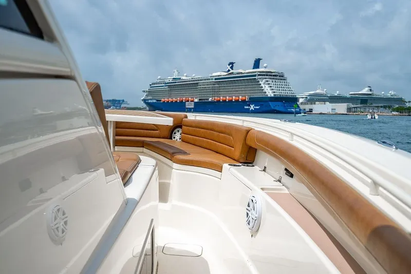 Slide: The Image of Scout 420 LXF 2018 - 69