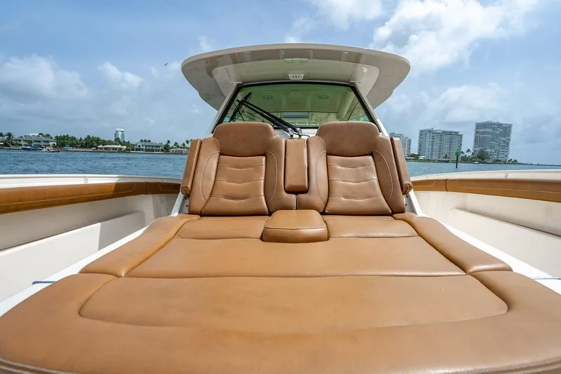 Slide: The Image of Scout 420 LXF 2018 - 79