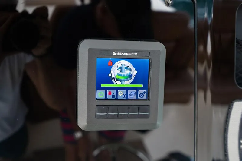 Slide: The Image of Scout 420 LXF 2018 - 86