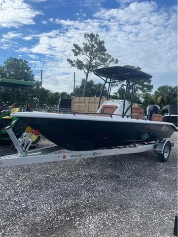 Slide: The Image of ALK 2 Powerboats 23CRX 2025 - 10